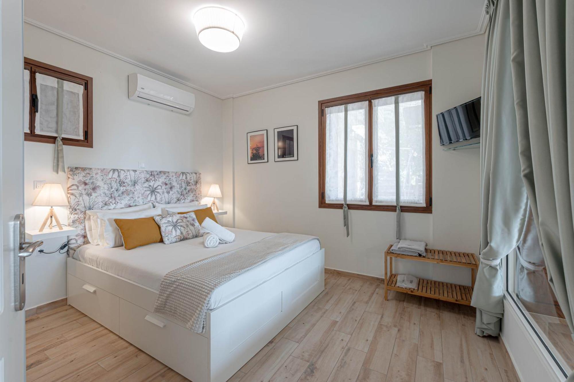 Paralio Astros Beachfront Suites ซิโรปิกาโด ภายนอก รูปภาพ