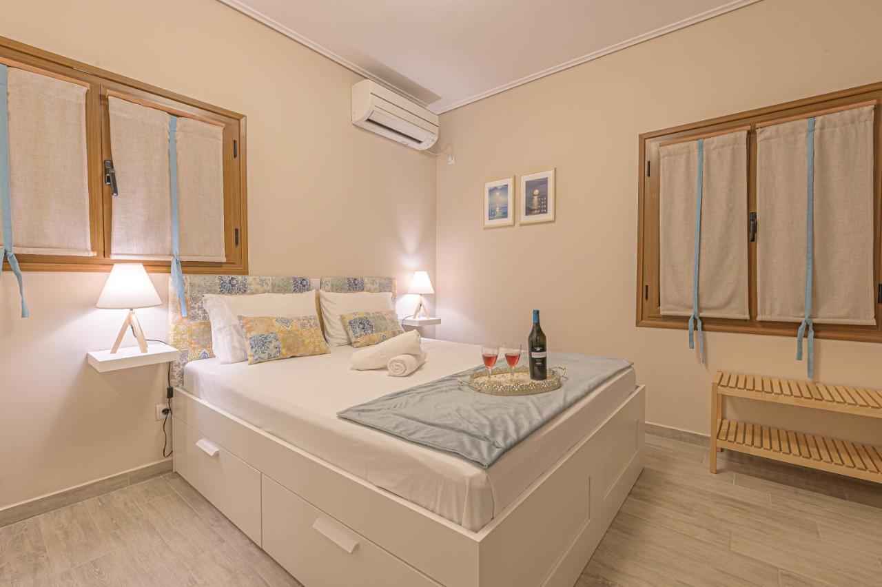 Paralio Astros Beachfront Suites ซิโรปิกาโด ภายนอก รูปภาพ