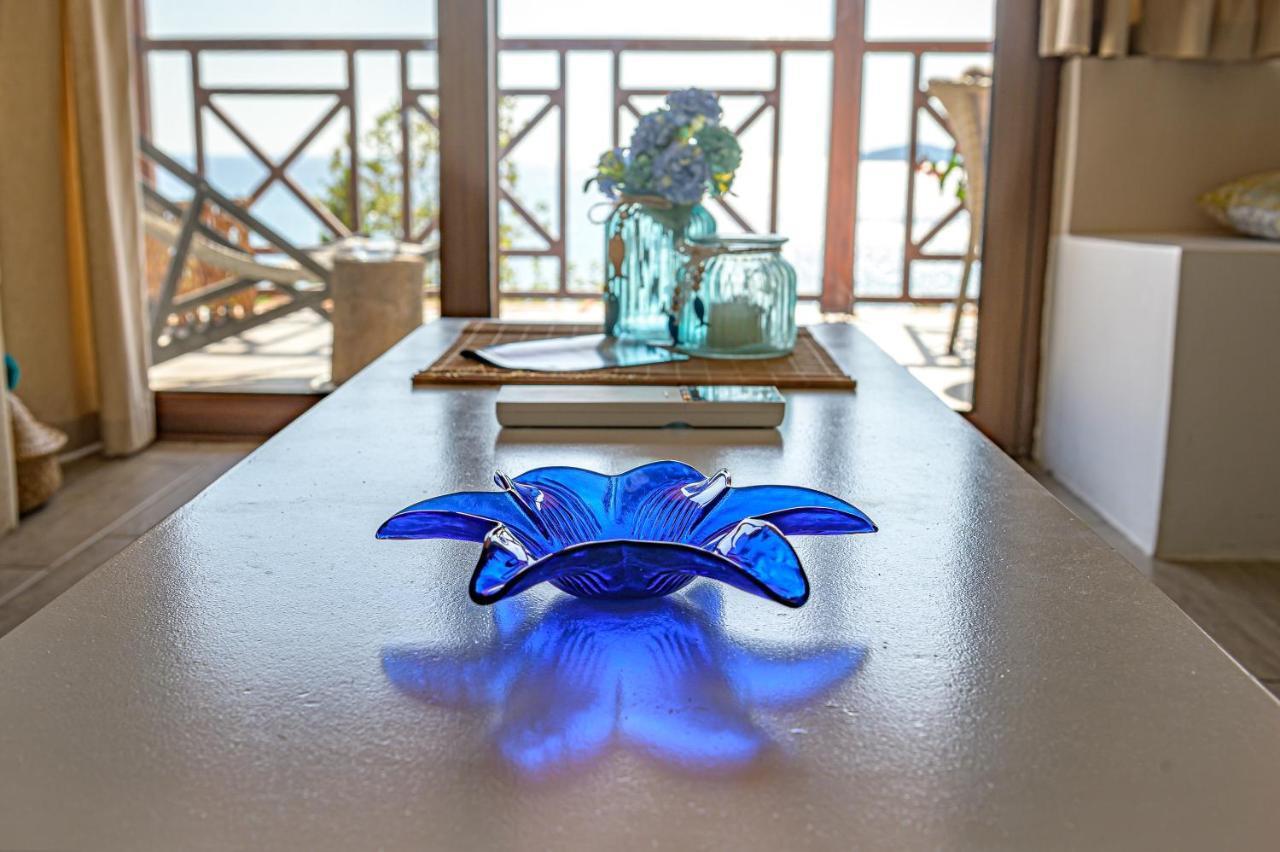 Paralio Astros Beachfront Suites ซิโรปิกาโด ภายนอก รูปภาพ